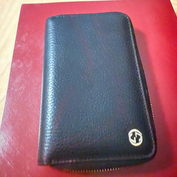 Brand new Gucci Black Leather Wallet - Picture 7 of 7